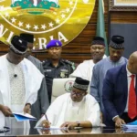 Gwamnan Kano Ya Buƙaci NBC Ta Sa Ido Kan Kafofin Yaɗa Labarai Na Intanet