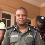 Tsohon shugaban hukumar shigi da fici Muhammad Babandede OFR, OCM, ya buƙaci ma’aurata su dinga haƙuri da juna.