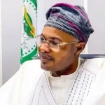 Rundunar yan sandan jihar Kano ta kama dan bindiga da sanye da kayan sojoji.